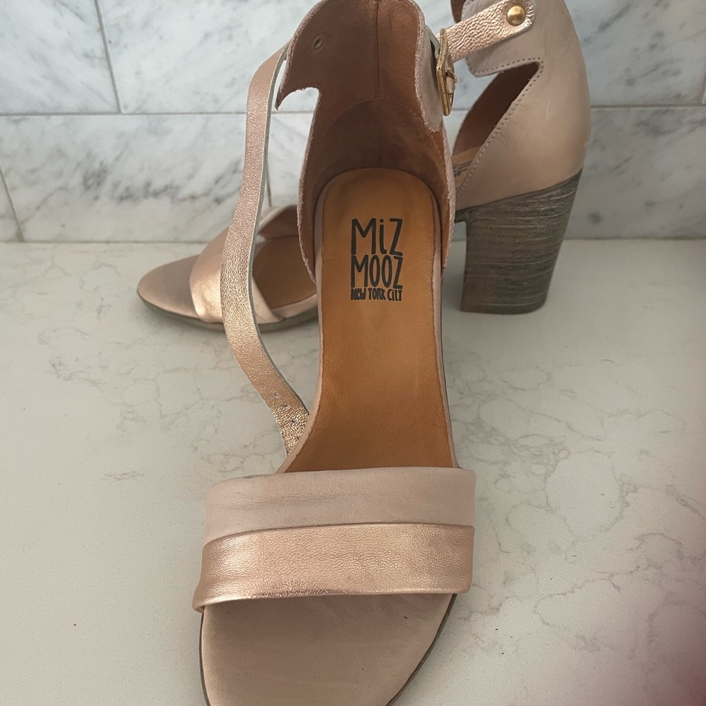Miz mooz sandals, rose gold and blush size 36 or 6.5